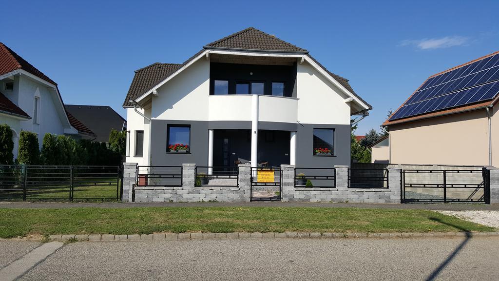 Honfoglalas Apartment Bük Εξωτερικό φωτογραφία
